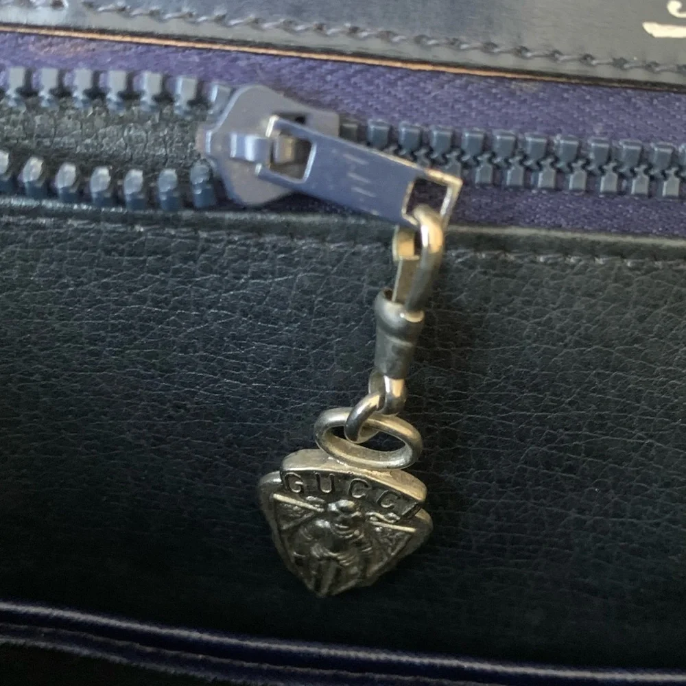 (41) GUCCI 60s RARE Tiger Bag
